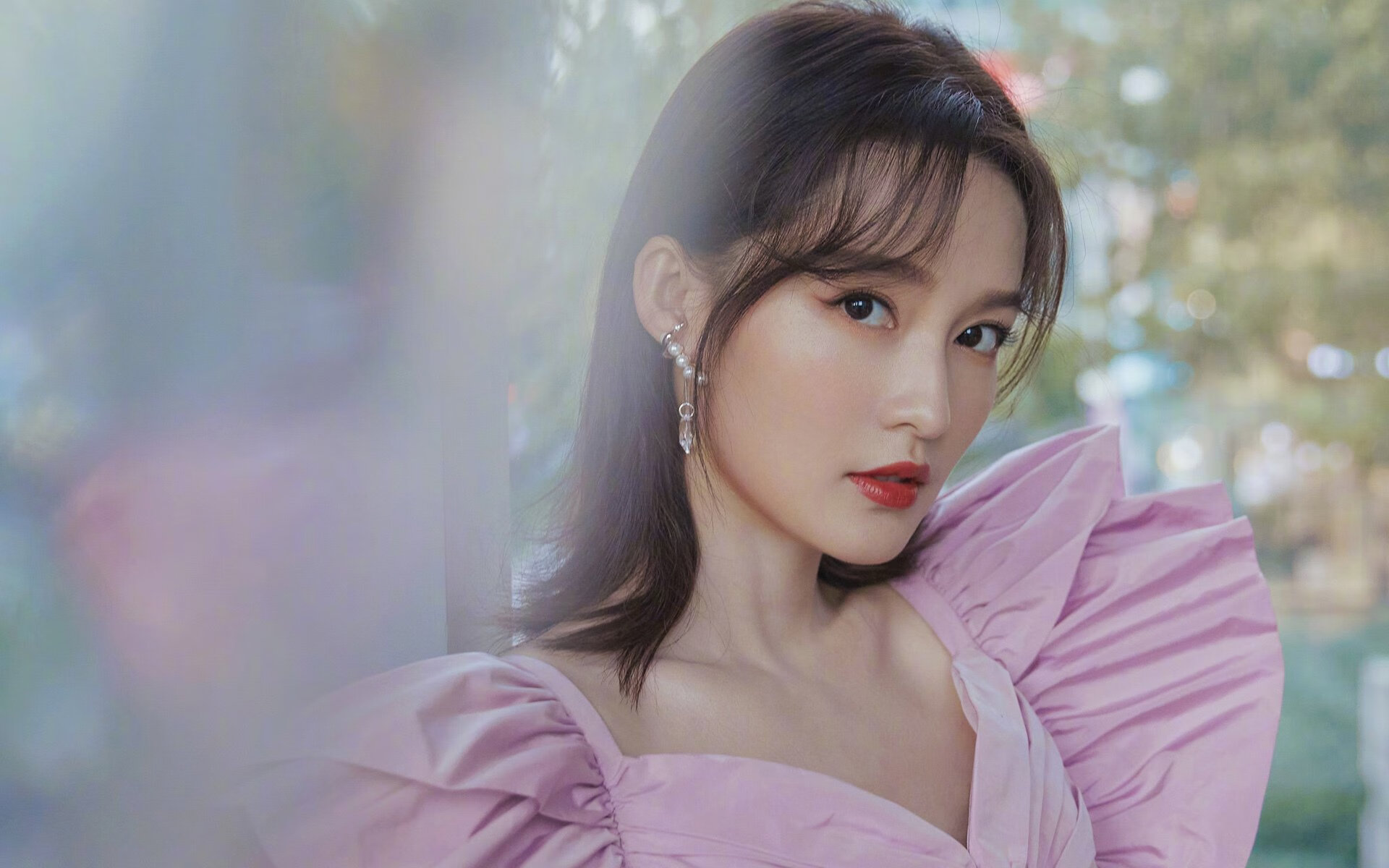 传统民族舞龙舞狮，激情庆典中的运动元素